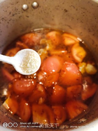 番茄牛腩汤的做法步骤：4