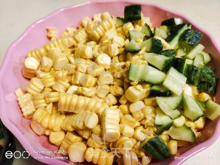 香菇肉末炒玉米粒的做法步骤：1
