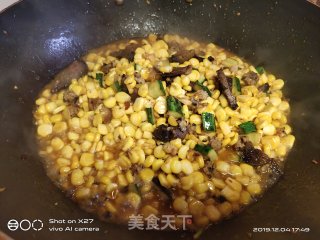 香菇肉末炒玉米粒的做法步骤：8