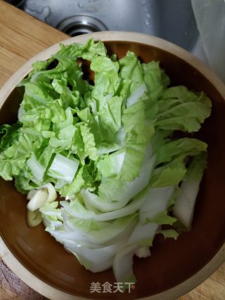 肉片炒白菜的做法步骤：3