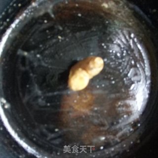一碗鲫鱼汤的做法步骤：2
