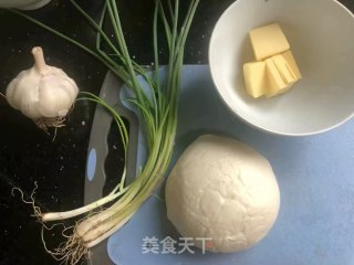 蒜香馒头片的做法步骤：1