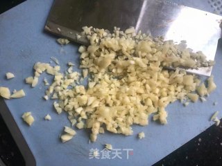 蒜香馒头片的做法步骤：3