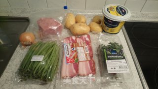 留兰香熏肉豆角炖菜的做法步骤：1
