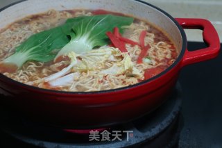 火锅方便面的做法步骤：7