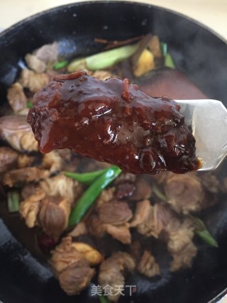 焖牛腩的做法步骤：10