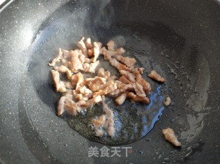 芹菜炒粉的做法步骤：6