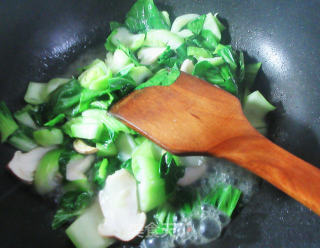 松茸炒青菜的做法步骤：5