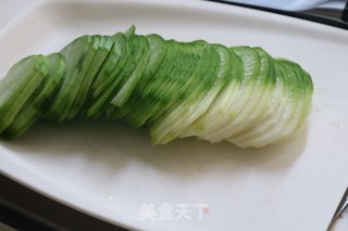 凉拌萝卜丝的做法步骤：2