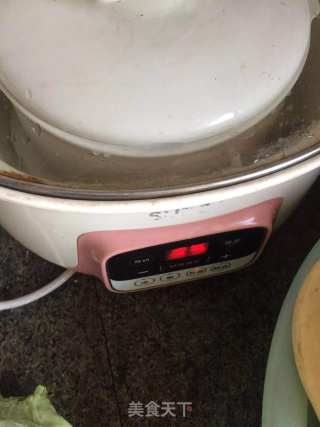 灵芝乌鸡汤的做法步骤：3