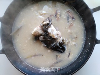 鱼头汤的做法步骤：6