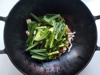 青蒜香干炒肉丝的做法步骤：7