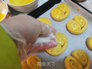 蝴蝶酥的做法步骤：22