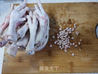 香糟鸡爪的做法步骤：1