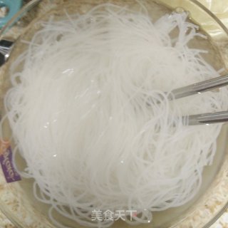 粉丝炒圆白菜的做法步骤：2
