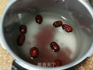 红豆红枣粥的做法步骤：2