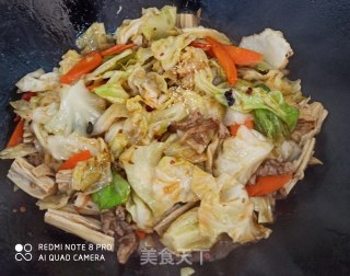 肉炒手撕包菜的做法步骤：8