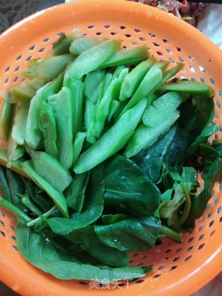 假牛肉炒芥兰的做法步骤：3