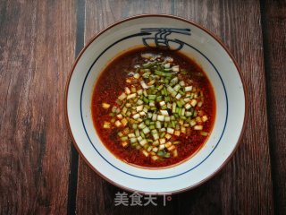 酸辣小面的做法步骤：7