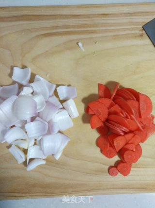 西红柿牛肉烩馍片的做法步骤：2