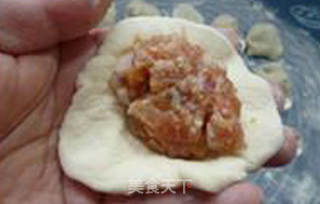 洋葱肉馅烫面煎包的做法步骤：13