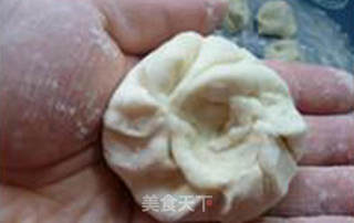 洋葱肉馅烫面煎包的做法步骤：14