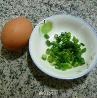 南乳汁鸡蛋饼的做法步骤：2