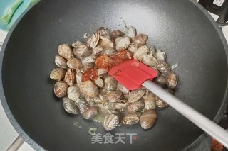 泰式甜辣炒蚬的做法步骤：5
