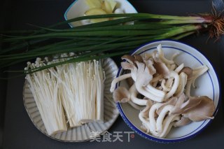 蘑菇汤的做法步骤：1