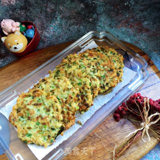 香煎韭菜槐花饼的做法步骤：7
