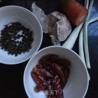 麻香莲藕片的做法步骤：1