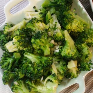 西兰花蘸料的做法步骤：4
