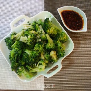 西兰花蘸料的做法步骤：5