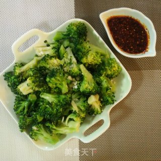 西兰花蘸料的做法步骤：6