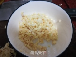 蒜蓉蒸生蚝的做法步骤：4