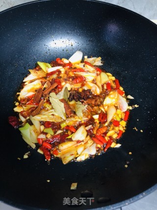 土豆红烧鸡块的做法步骤：7
