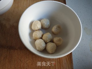 娃娃菜海鲜菇丸子汤的做法步骤：6