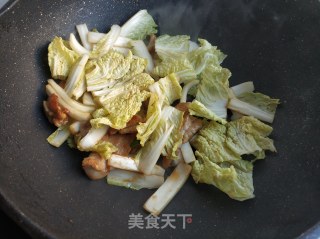 娃娃菜海鲜菇丸子汤的做法步骤：10
