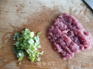 梅菜肉饼的做法步骤：6