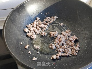 梅菜肉饼的做法步骤：8