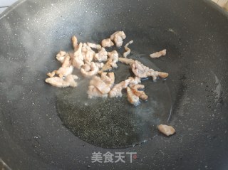 黄豆芽炒粉的做法步骤：8