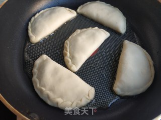 韭菜盒子的做法步骤：21