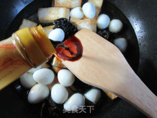 黑木耳鹌鹑蛋烧老豆腐的做法步骤：6