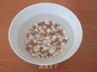 芡实红枣豆浆的做法步骤：2