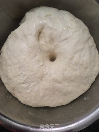 莲蓉包子的做法步骤：3