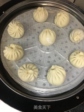 莲蓉包子的做法步骤：8