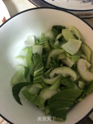 炒饭的做法步骤：3
