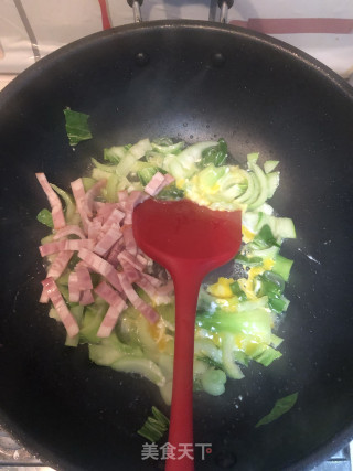 炒饭的做法步骤：7