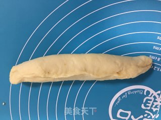 中种肉松辫子吐司的做法步骤：10