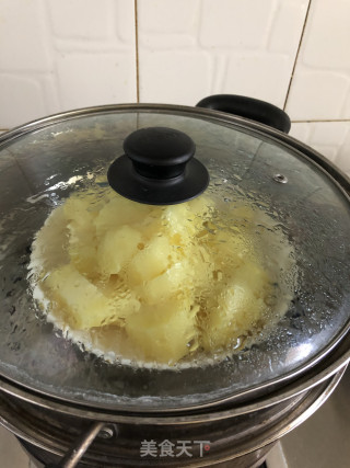 土豆泥芝士虾球的做法步骤：2